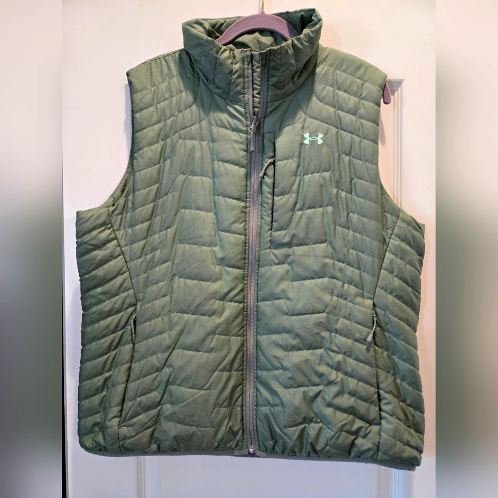 Women's Under Armour, Size XL, Puffer Vest, Olive